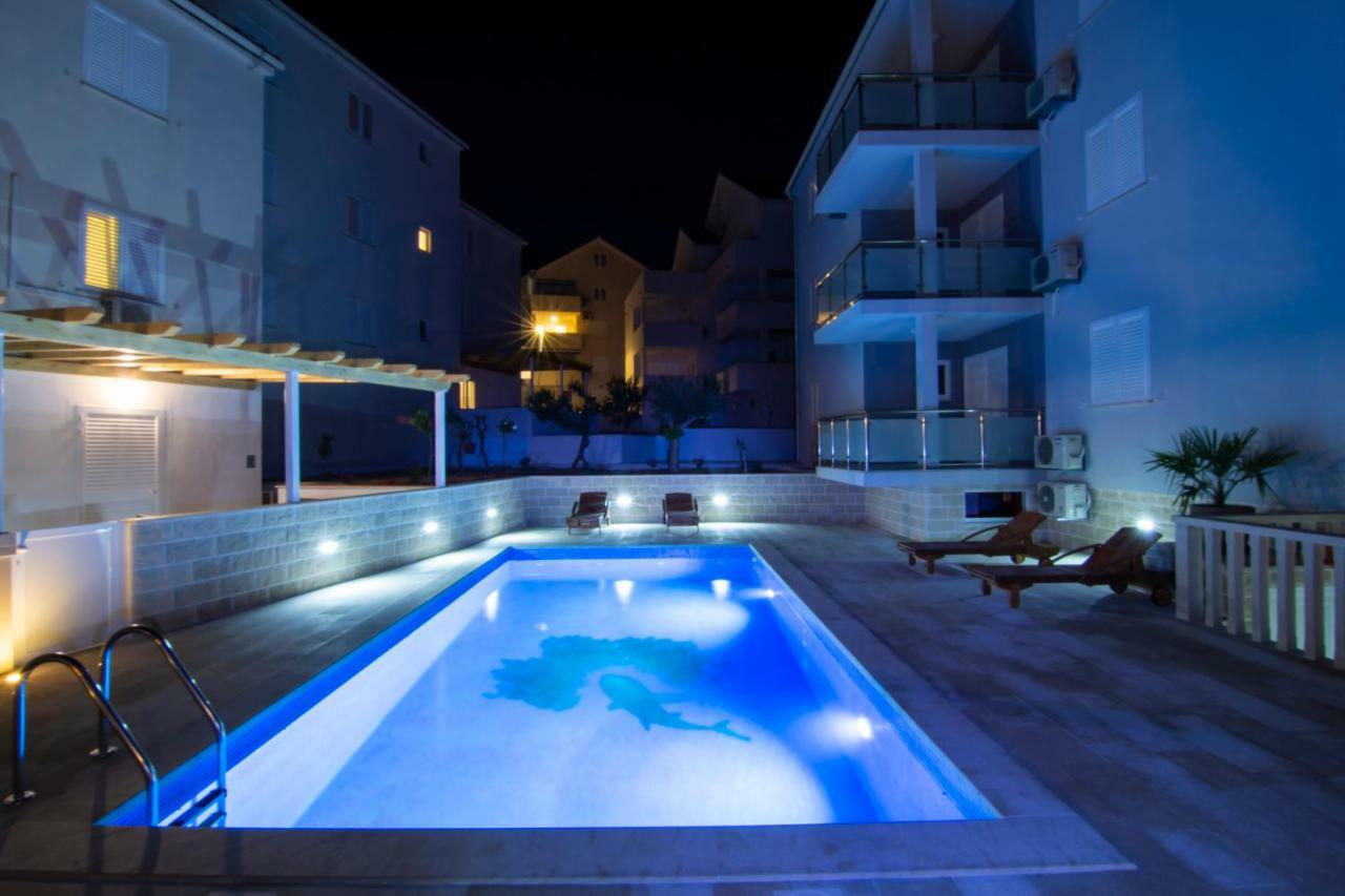 Apartments Sara 4 โบล ภายนอก รูปภาพ