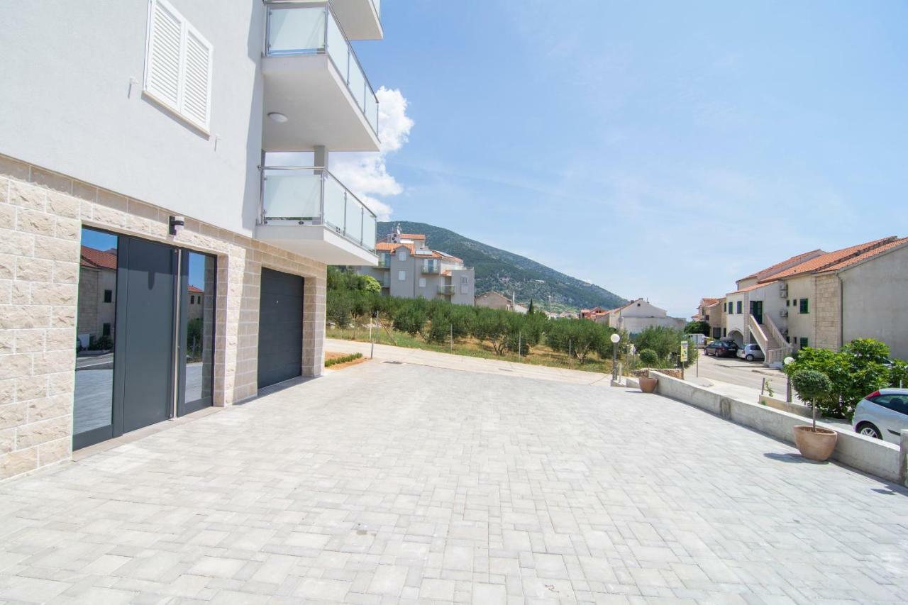 Apartments Sara 4 โบล ภายนอก รูปภาพ